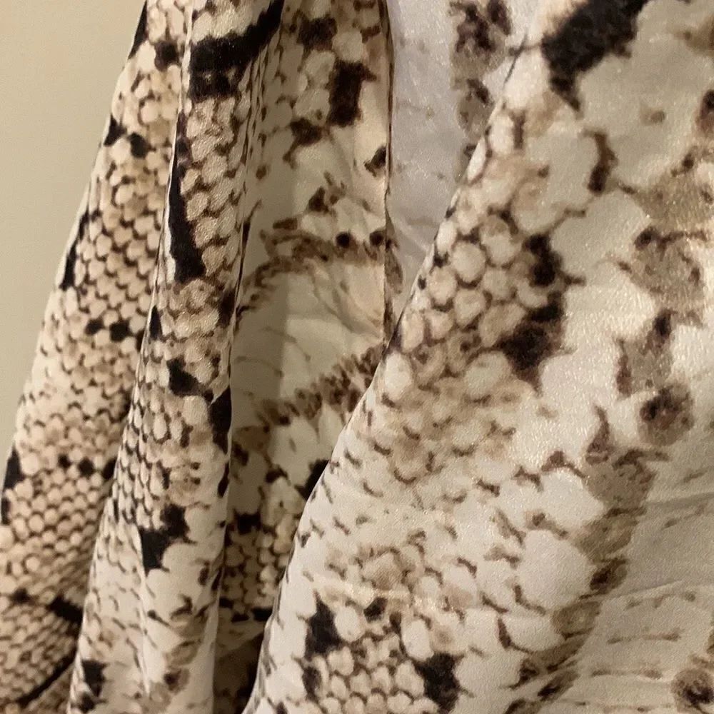 Animal Print Tunic - Picture 5 of 10